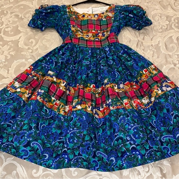 VTG GIRL’S SIZE 5/6 CHRISTMAS DRESS - MADE IN THE USA - Picture 2 of 11